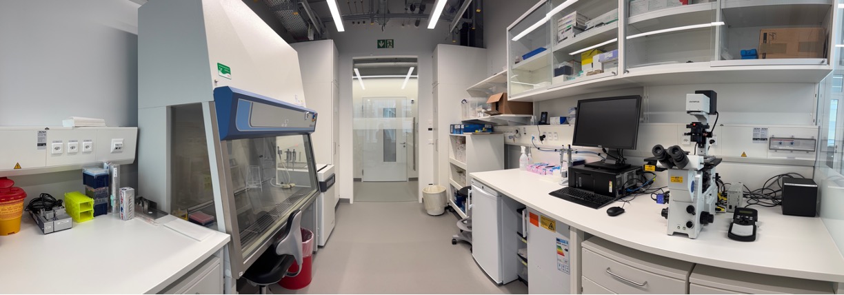 Enlarged view: Cell_culture_lab